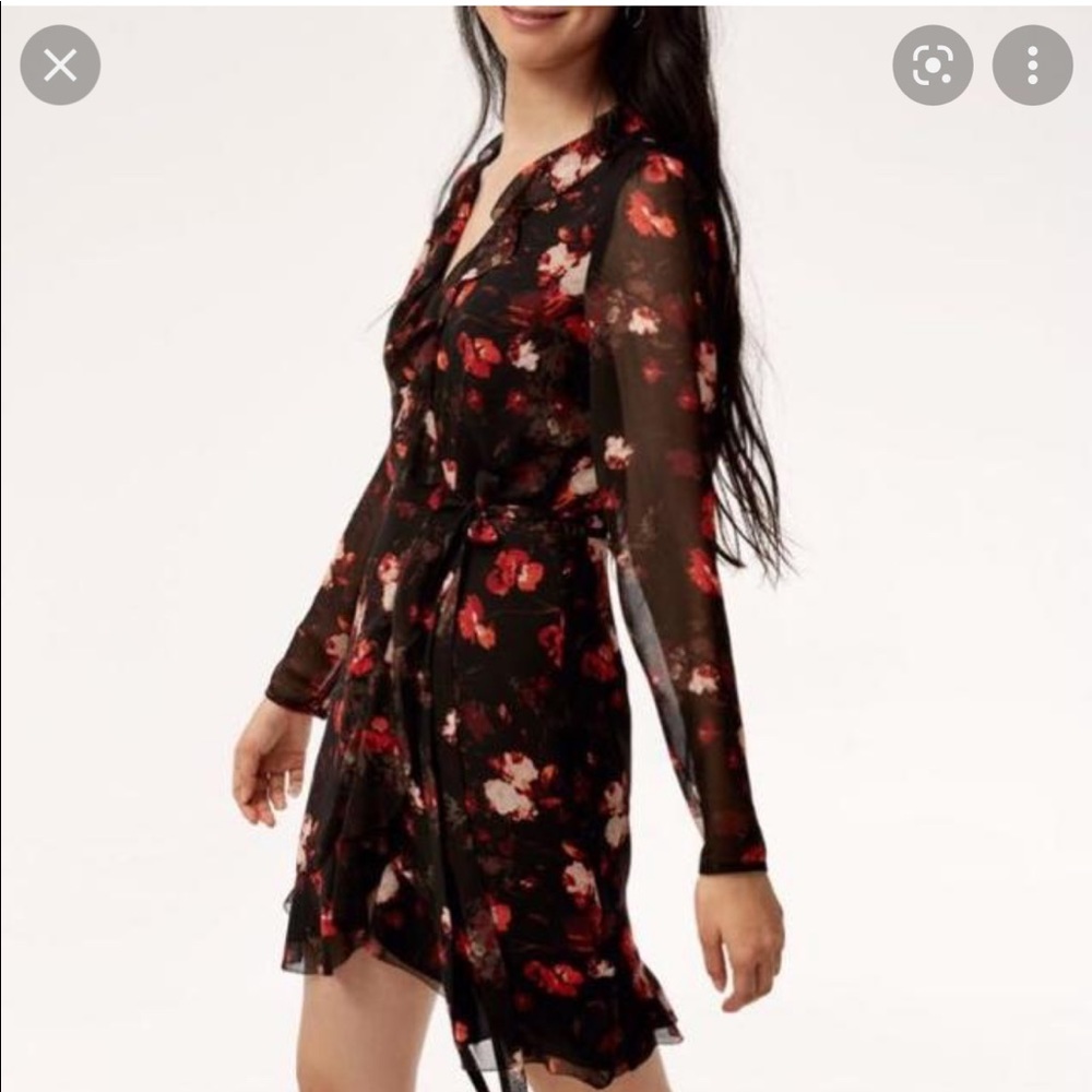 Aritzia- Wilfred Louise wrap dress - size xs